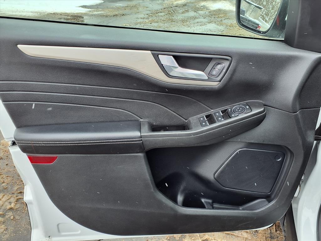 Ford Escape SE Hybrid AWD 2021