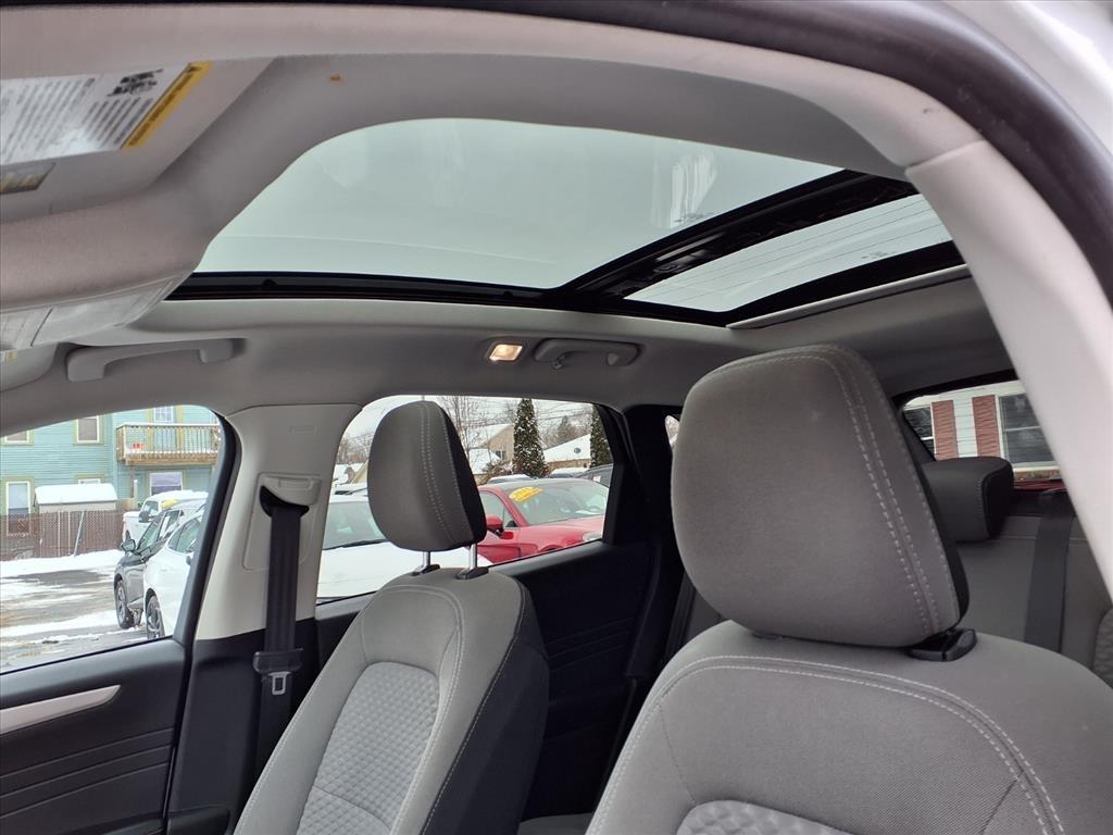 Ford Escape SE Hybrid AWD 2021