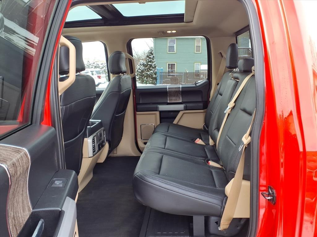 Ford Super Duty F-250 SRW Lariat 4WD Crew Cab 6.75' Box 2017