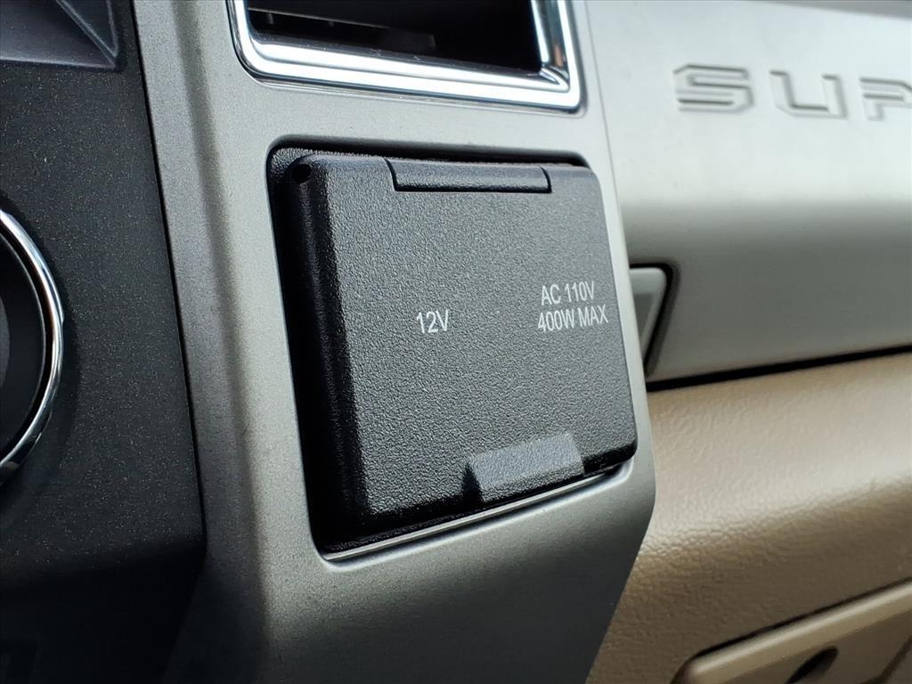 Ford Super Duty F-250 SRW Lariat 4WD Crew Cab 6.75' Box 2017