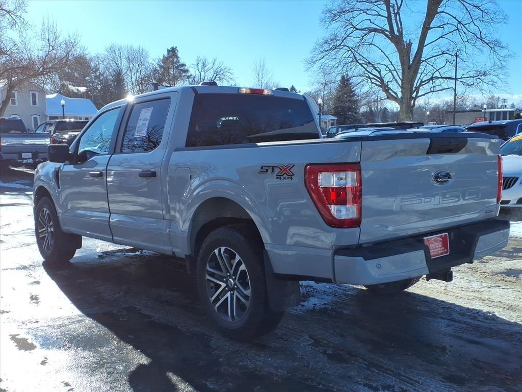 Ford F-150 XL 4WD SuperCrew 5.5' Box 2023