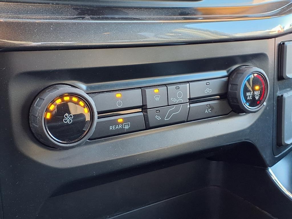 Ford F-150 XL 4WD SuperCrew 5.5' Box 2023