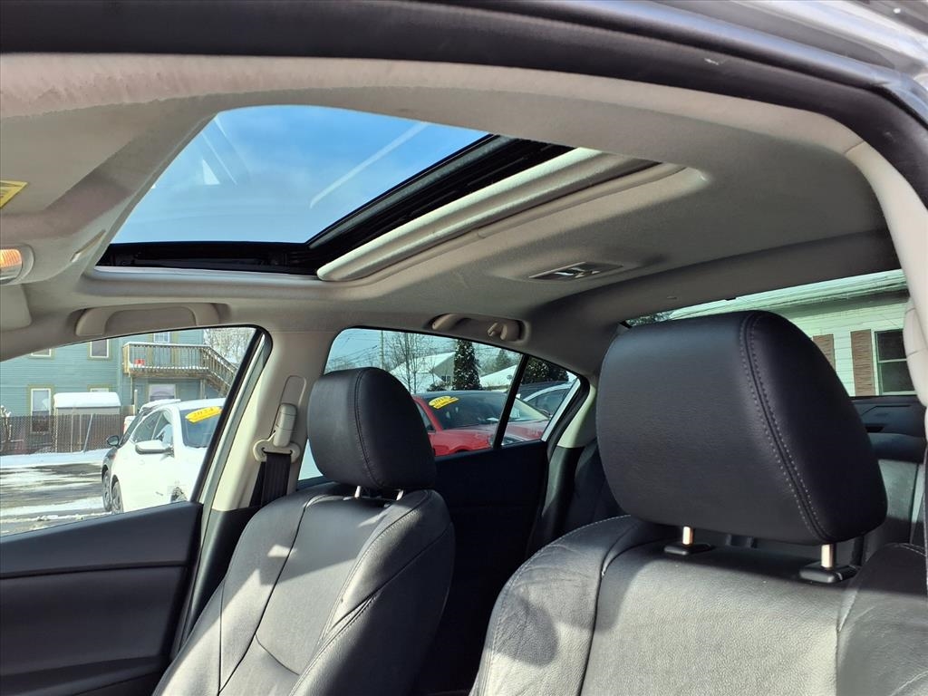 Mazda MAZDA3 4dr Sdn Auto i Grand Touring 2013