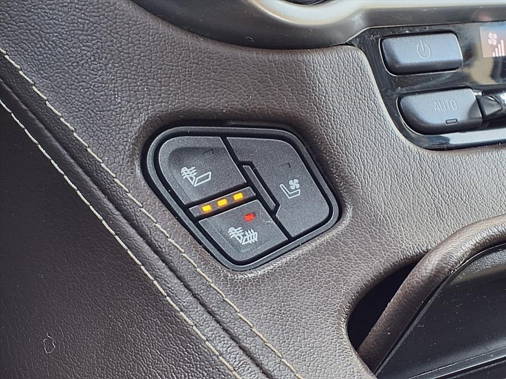 Chevrolet Tahoe 4WD 4dr Premier 2017