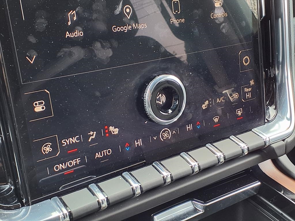 GMC Yukon 4WD 4dr Denali 2025