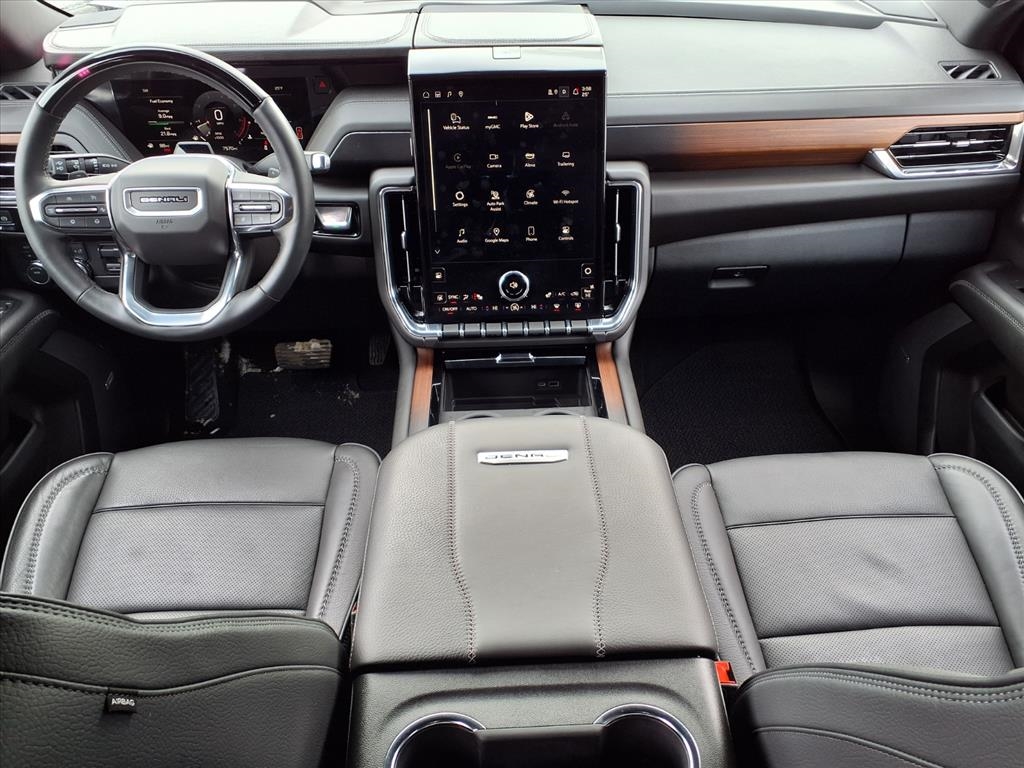 GMC Yukon 4WD 4dr Denali 2025