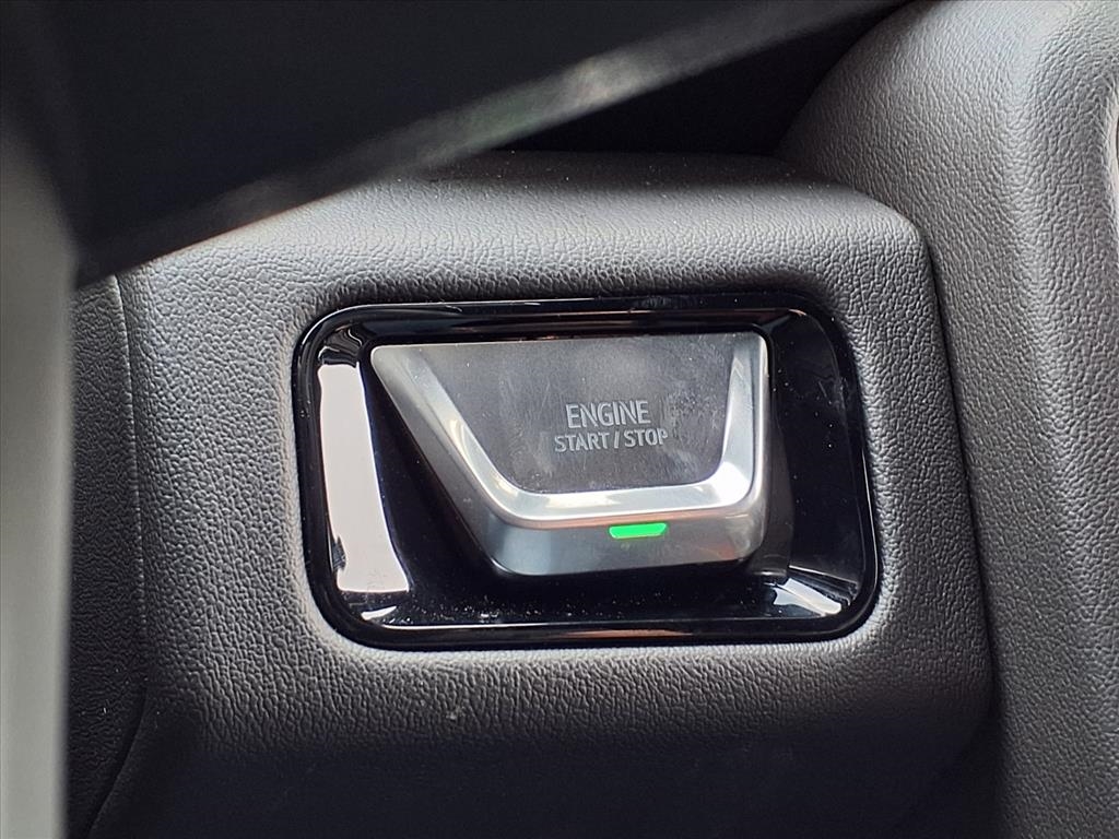 GMC Yukon 4WD 4dr Denali 2025