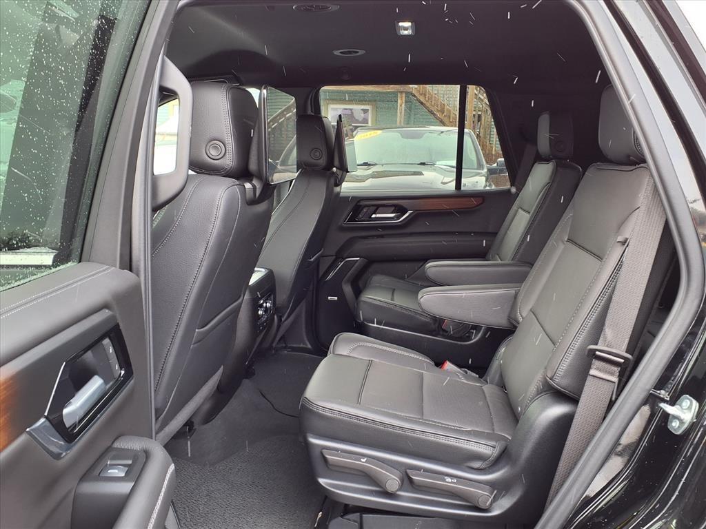 GMC Yukon 4WD 4dr Denali 2025