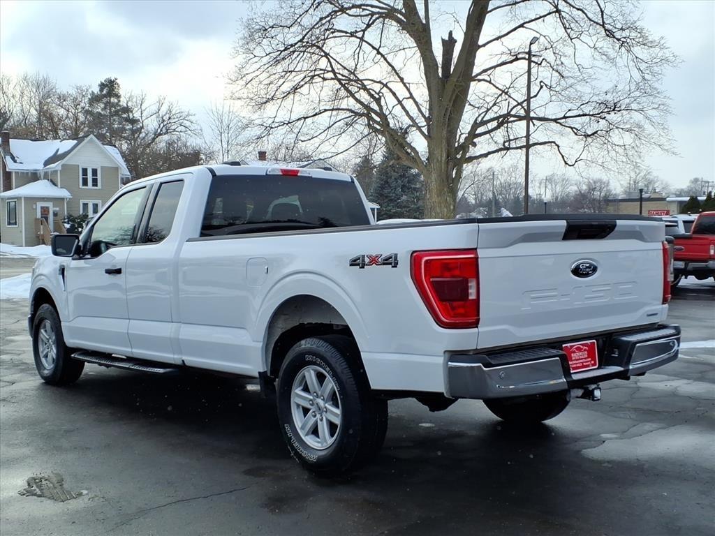 Ford F-150 XLT SuperCab 8-ft. Bed 4WD 2023