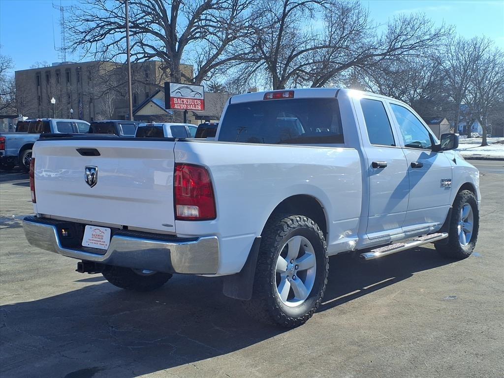 RAM 1500 Classic Tradesman 4x4 Quad Cab 6'4" Box 2023