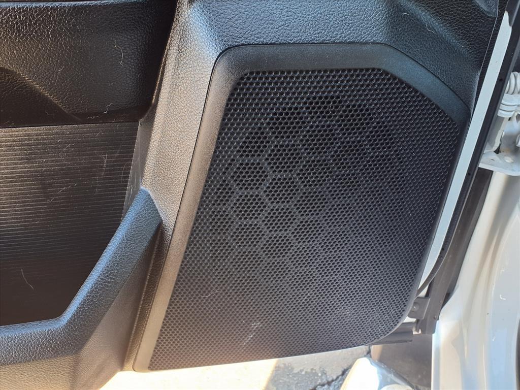 RAM 1500 Classic Tradesman 4x4 Quad Cab 6'4" Box 2023