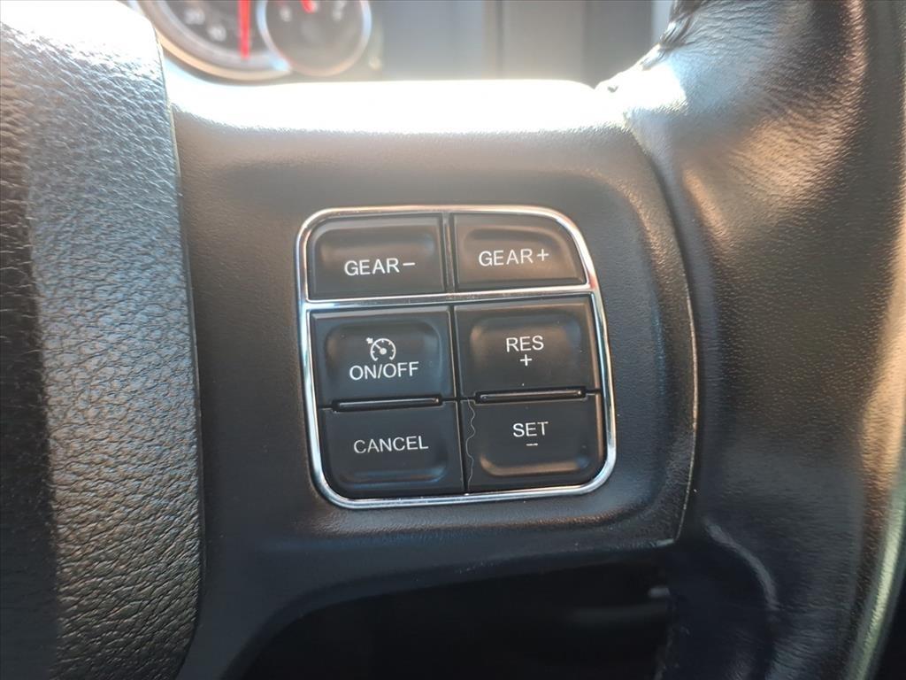 RAM 1500 Classic Tradesman 4x4 Quad Cab 6'4" Box 2023