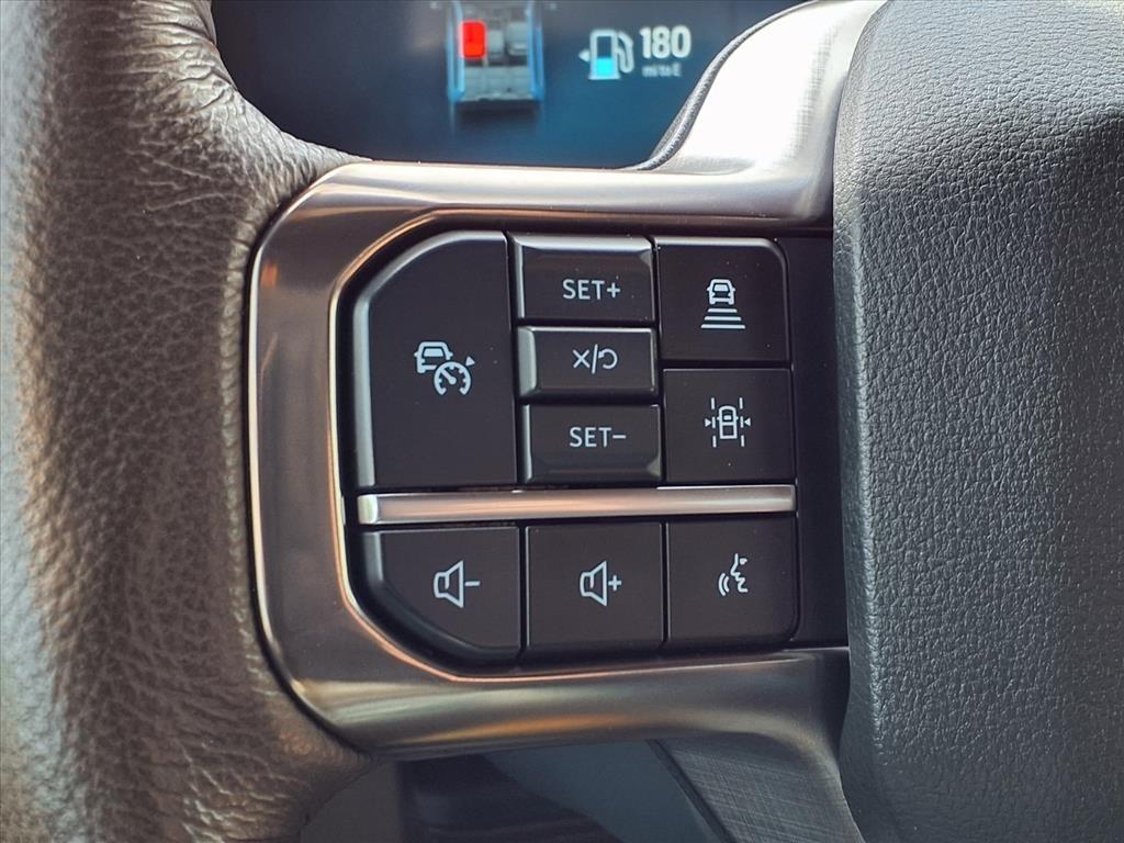 Ford Super Duty F-450 DRW King Ranch 4WD Crew Cab 8' Box 2024