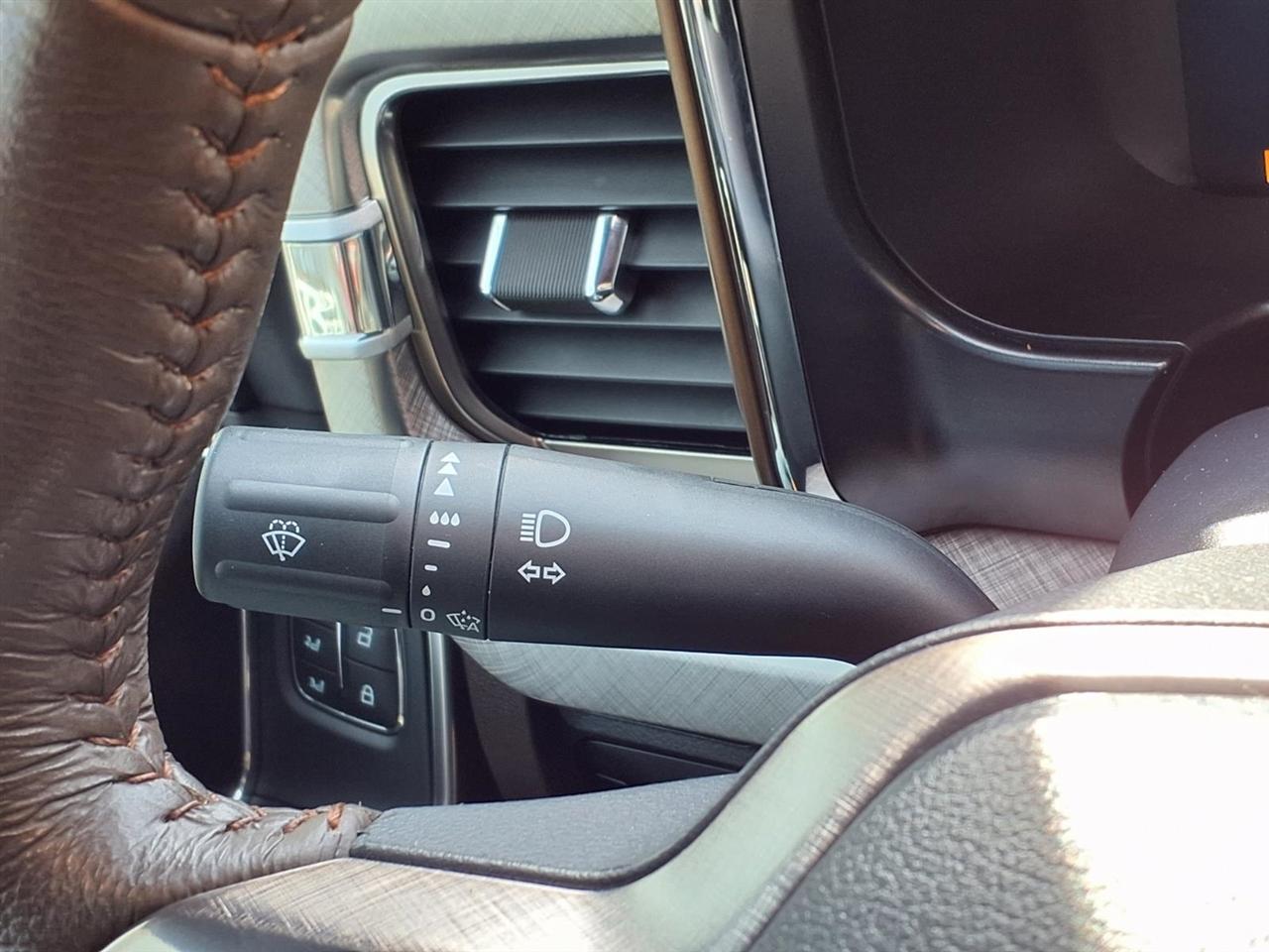 Ford Super Duty F-450 DRW King Ranch 4WD Crew Cab 8' Box 2024
