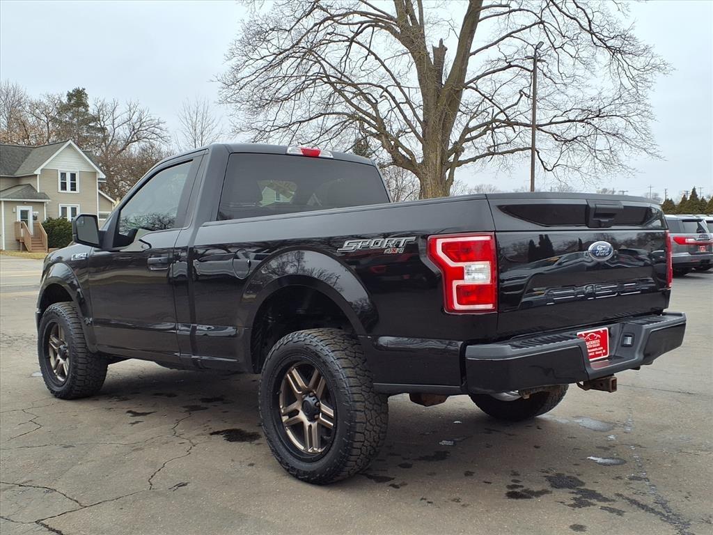 Ford F-150 XLT 4WD Reg Cab 8' Box 2020