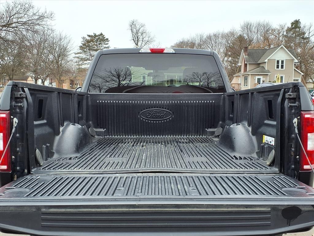 Ford F-150 XLT 4WD Reg Cab 8' Box 2020