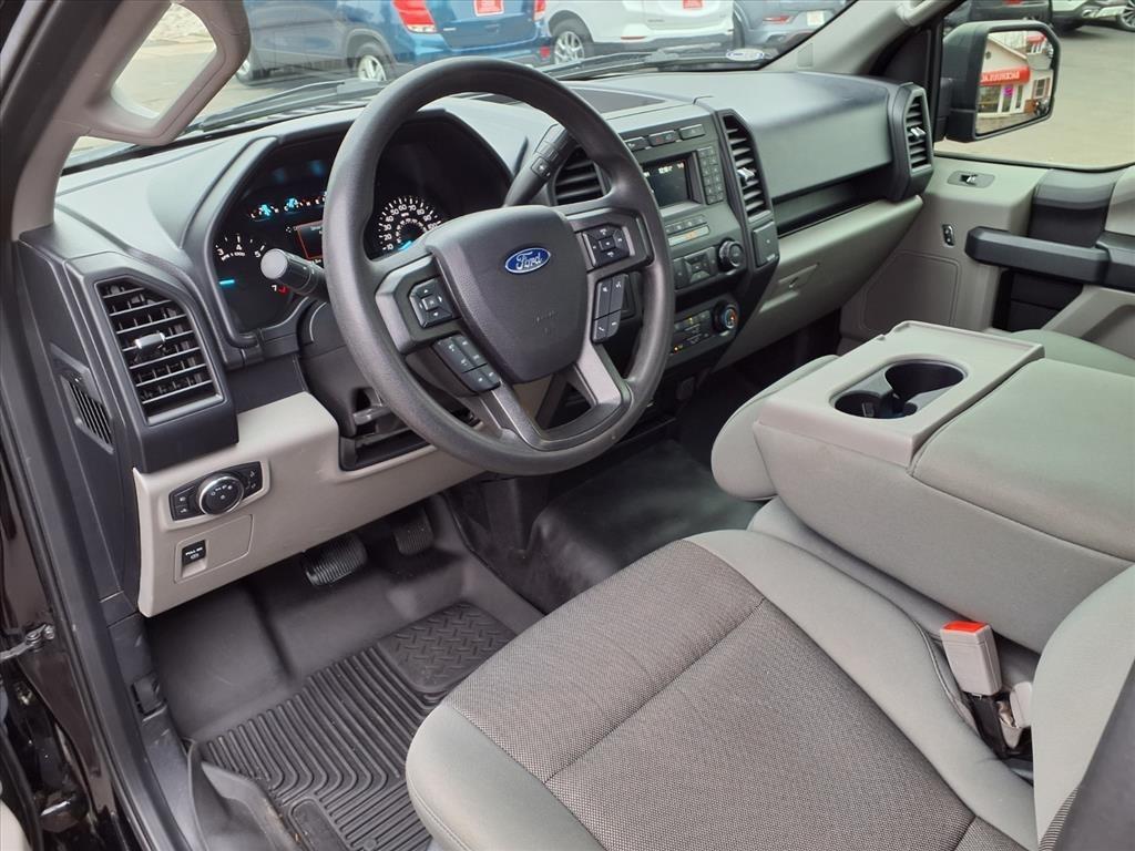 Ford F-150 XLT 4WD Reg Cab 8' Box 2020