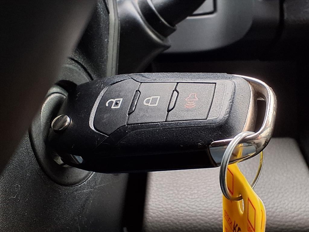 Ford F-150 XLT 4WD Reg Cab 8' Box 2020