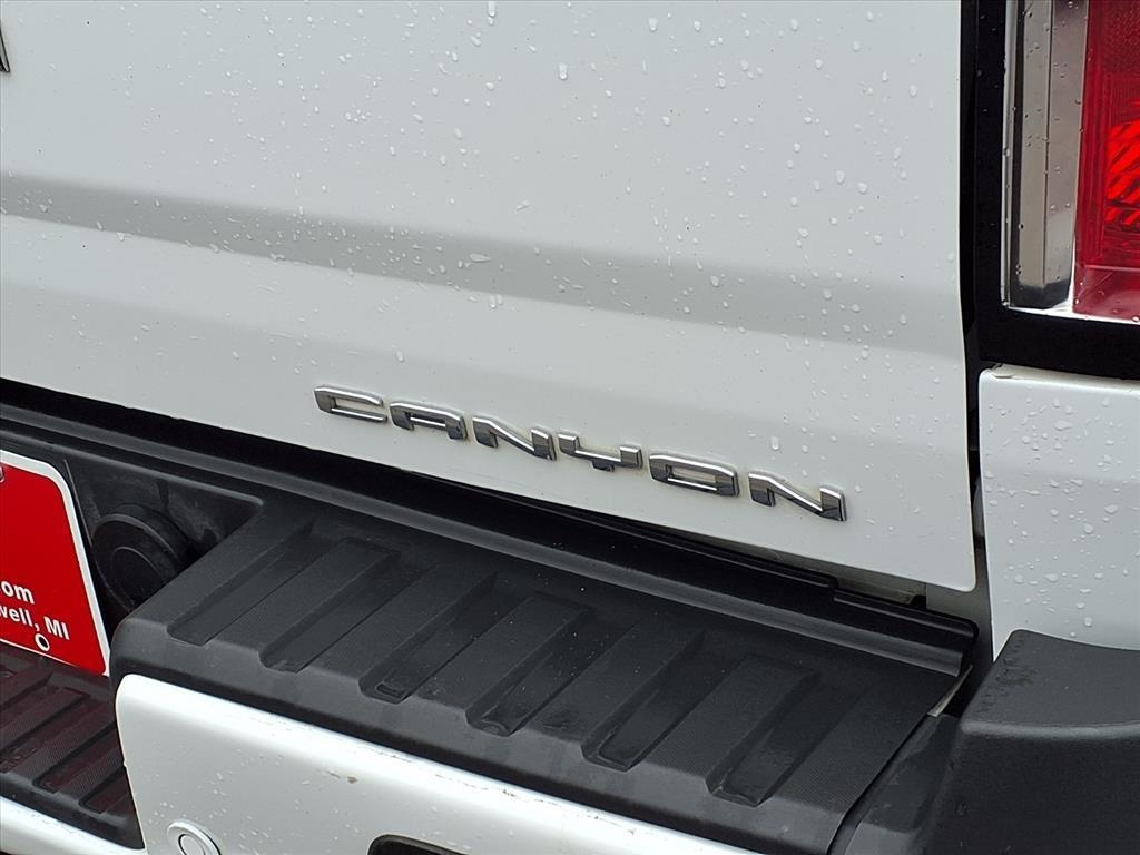 GMC Canyon 4WD Crew Cab 128" Denali 2021