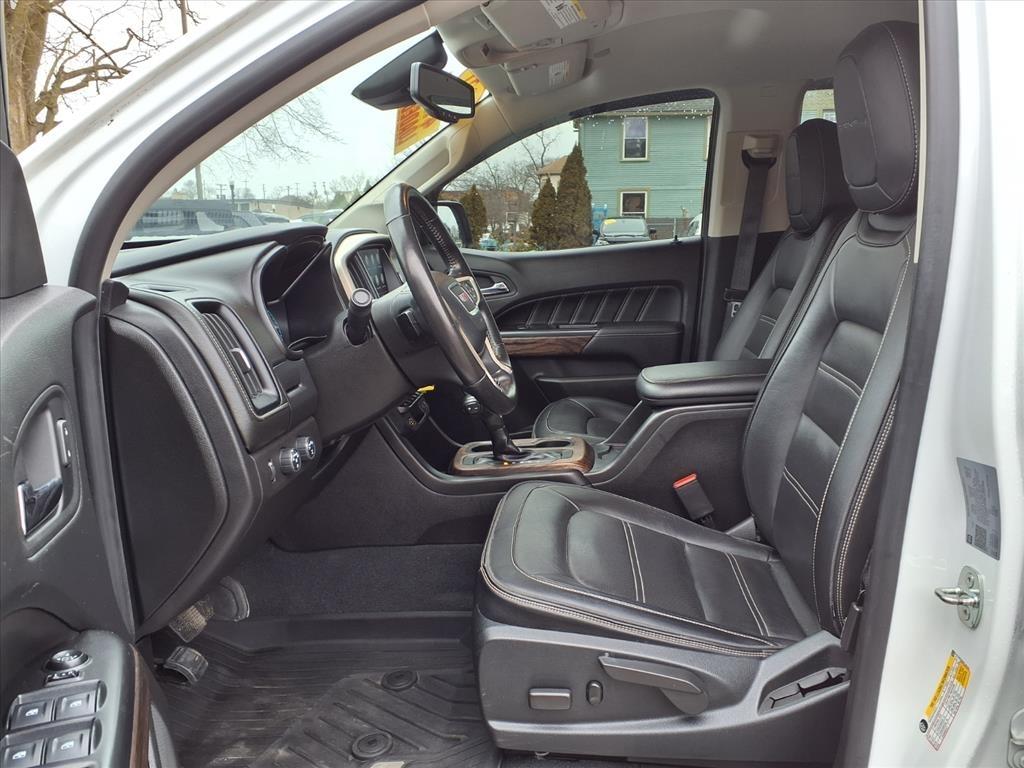 GMC Canyon 4WD Crew Cab 128" Denali 2021