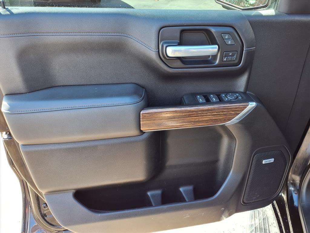 Chevrolet Silverado 1500 4WD Crew Cab 147" High Country 2020