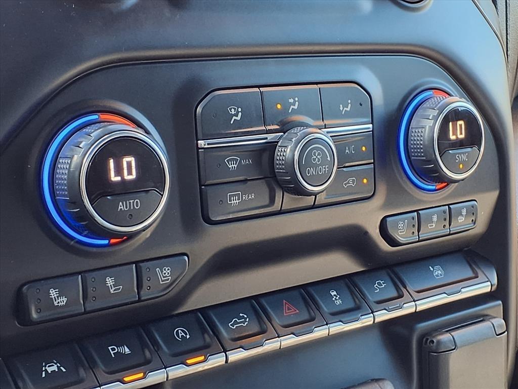 Chevrolet Silverado 1500 4WD Crew Cab 147" High Country 2020