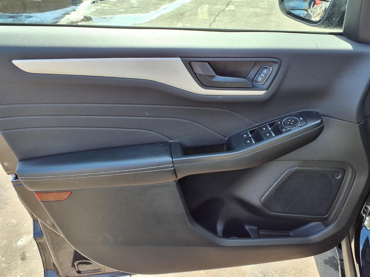 Ford Escape SE AWD 2022