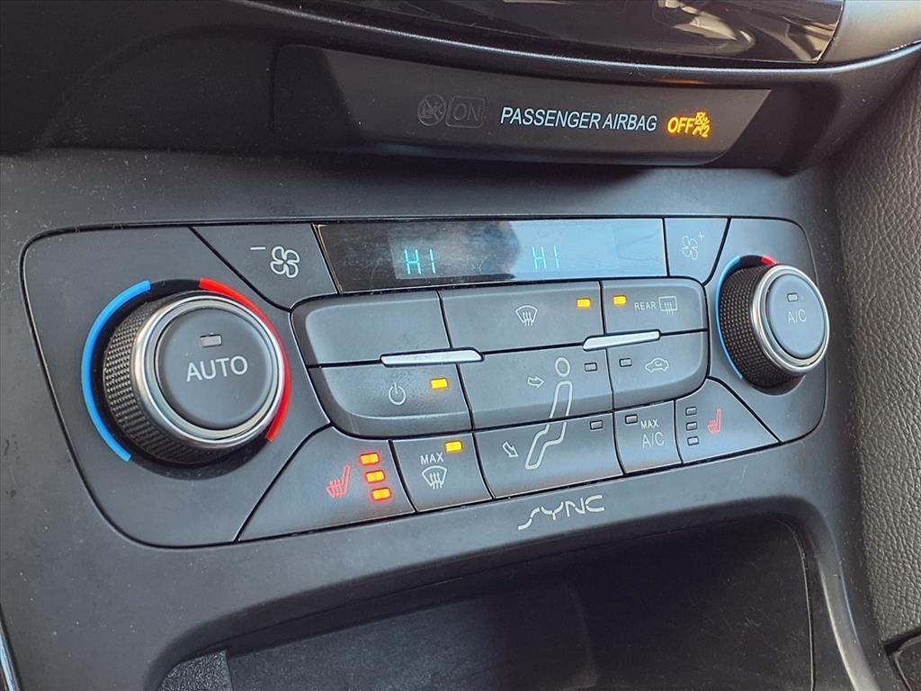 Ford Focus Titanium Hatch 2017