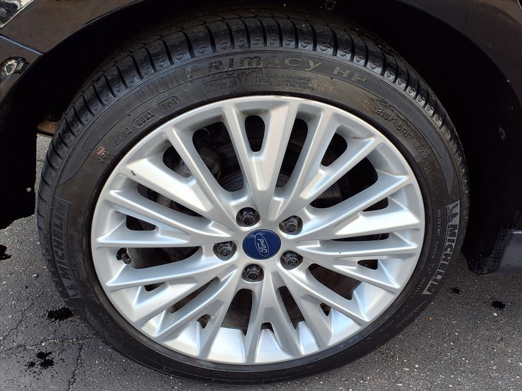 Ford Focus Titanium Hatch 2017