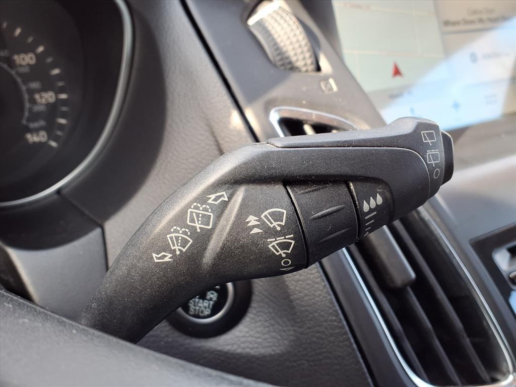 Ford Focus Titanium Hatch 2017