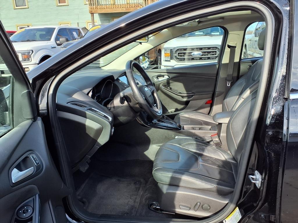 Ford Focus Titanium Hatch 2017