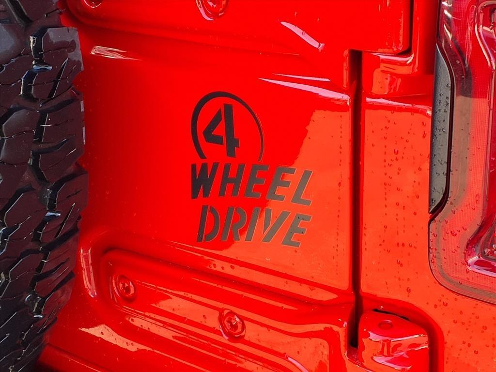 Jeep Wrangler Willys 4 Door 4x4 2025