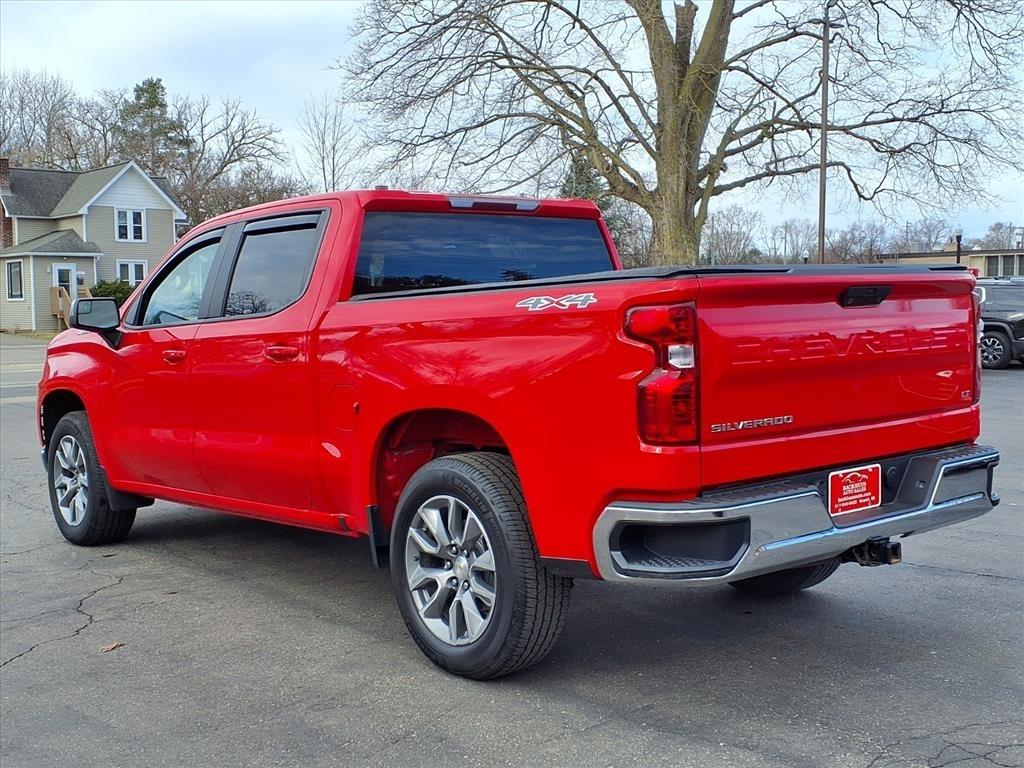 Chevrolet Silverado 1500 4WD Crew Cab 147" LT w/2FL 2021
