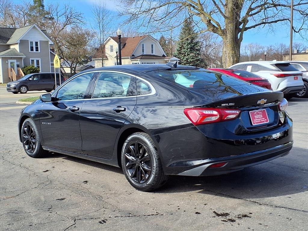 Chevrolet Malibu 4dr Sdn LT 2022