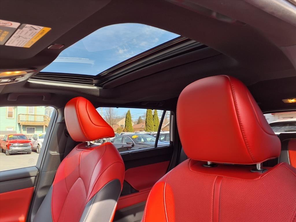 Toyota Highlander Platinum AWD (Natl) 2023