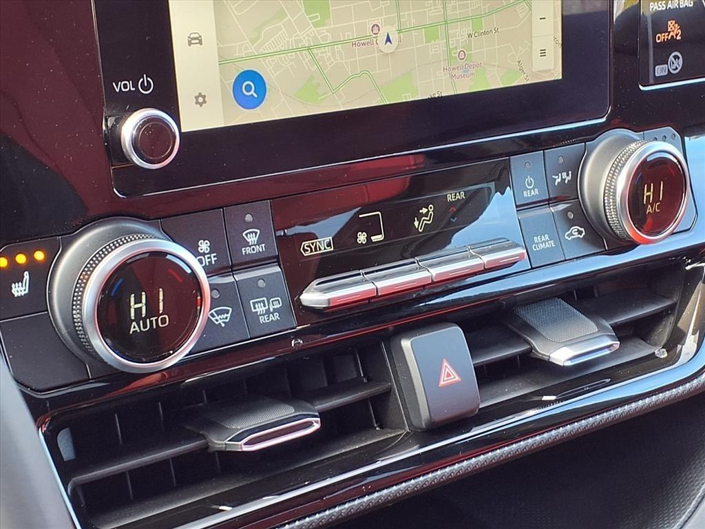 Toyota Highlander Platinum AWD (Natl) 2023