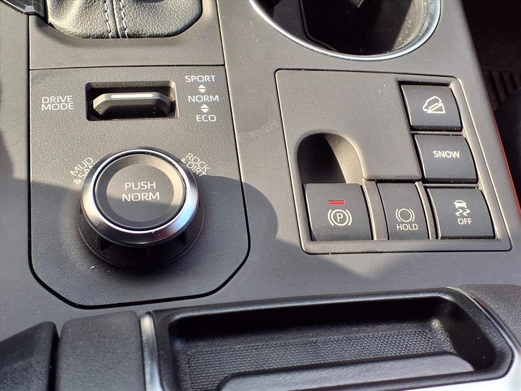 Toyota Highlander Platinum AWD (Natl) 2023