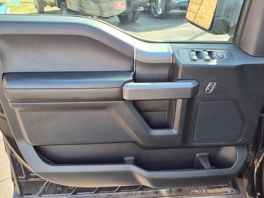 Ford F-150 Platinum 4WD SuperCrew 5.5' Box 2017