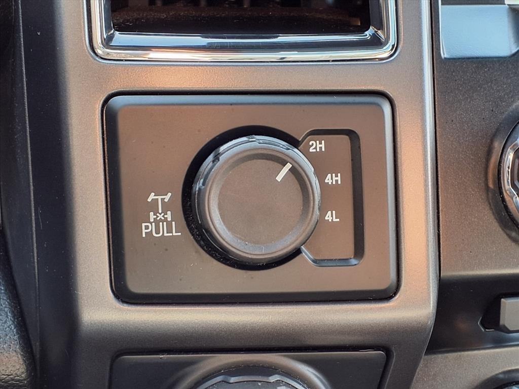 Ford F-150 Platinum 4WD SuperCrew 5.5' Box 2017