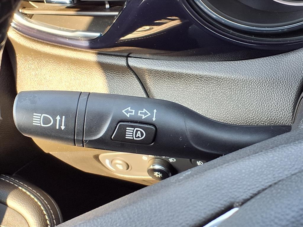 Buick Encore GX FWD 4dr Select 2021