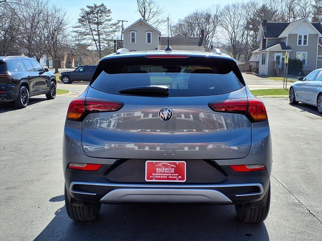 Buick Encore GX FWD 4dr Select 2021