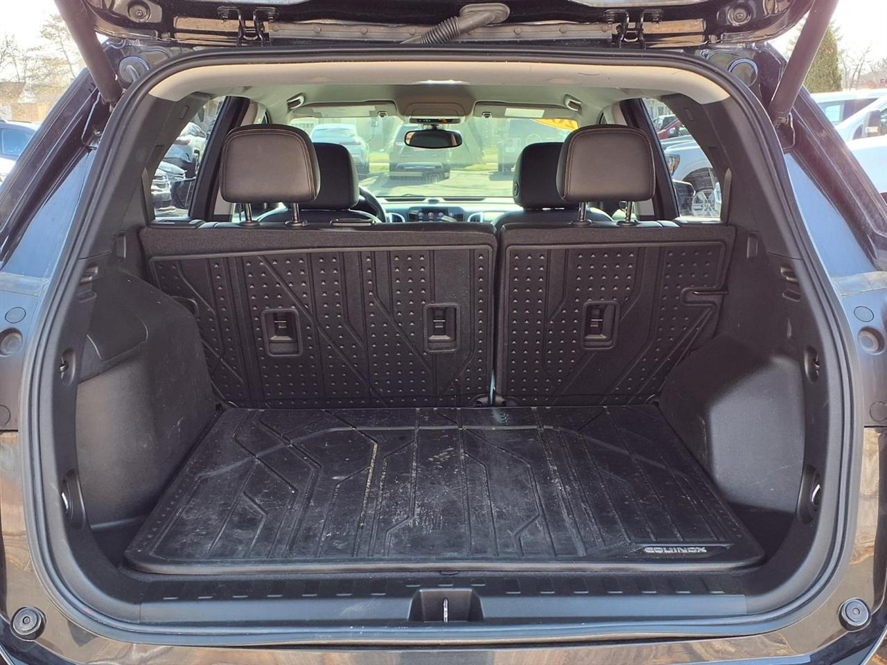 Chevrolet Equinox FWD 4dr Premier 2022