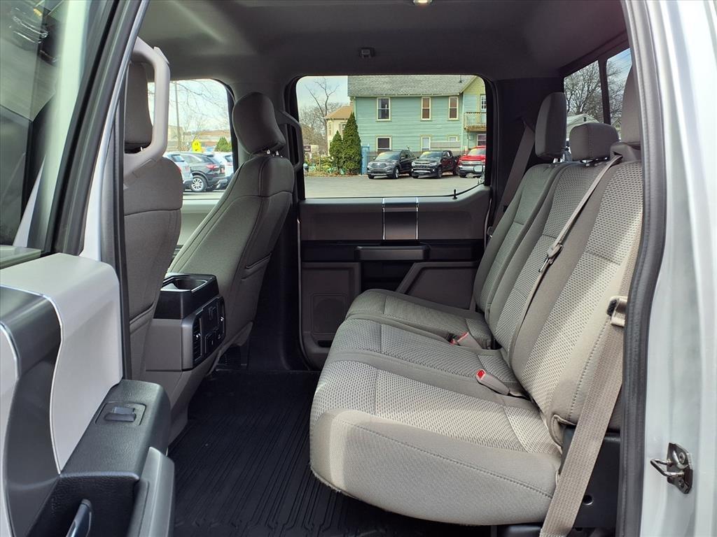 Ford F-150 Platinum 4WD SuperCrew 5.5' Box 2017