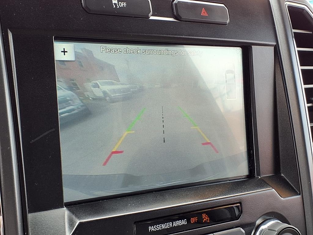 Ford F-150 Platinum 4WD SuperCrew 5.5' Box 2017