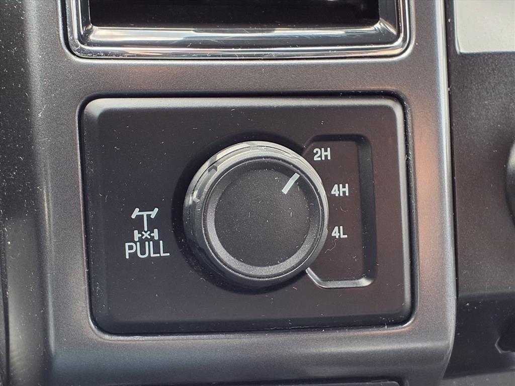 Ford F-150 Platinum 4WD SuperCrew 5.5' Box 2017