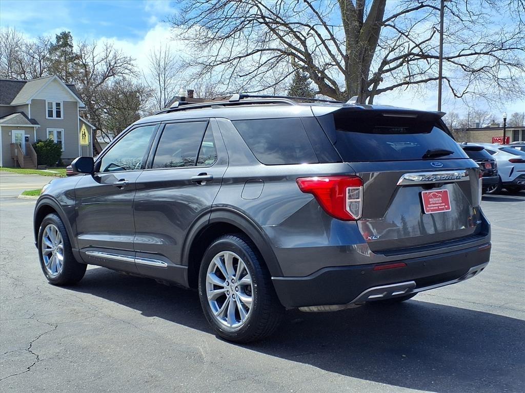 Ford Explorer XLT 4WD 2020