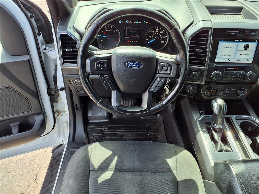 Ford F-150 Lariat 4WD SuperCab 8' Box 2018