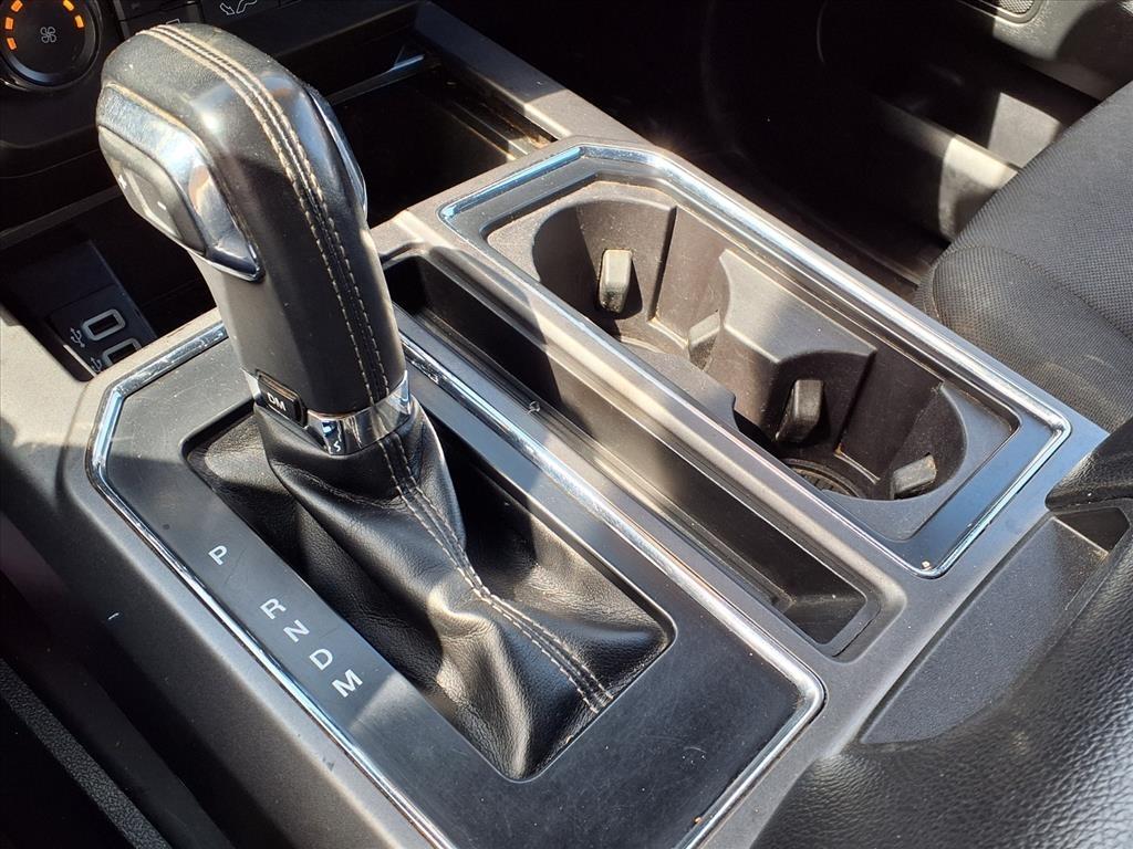 Ford F-150 Lariat 4WD SuperCab 8' Box 2018