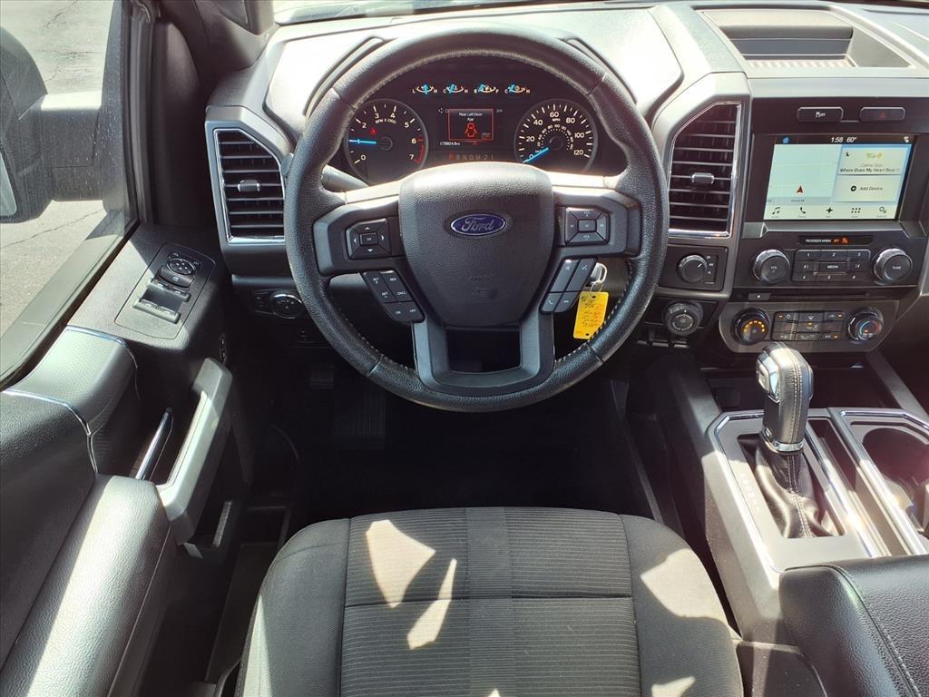 Ford F-150 4WD SuperCrew 145" King Ranch 2016