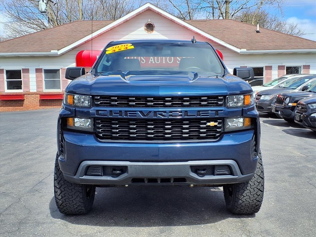 Chevrolet Silverado 1500 4WD Crew Cab 147" Custom 2020